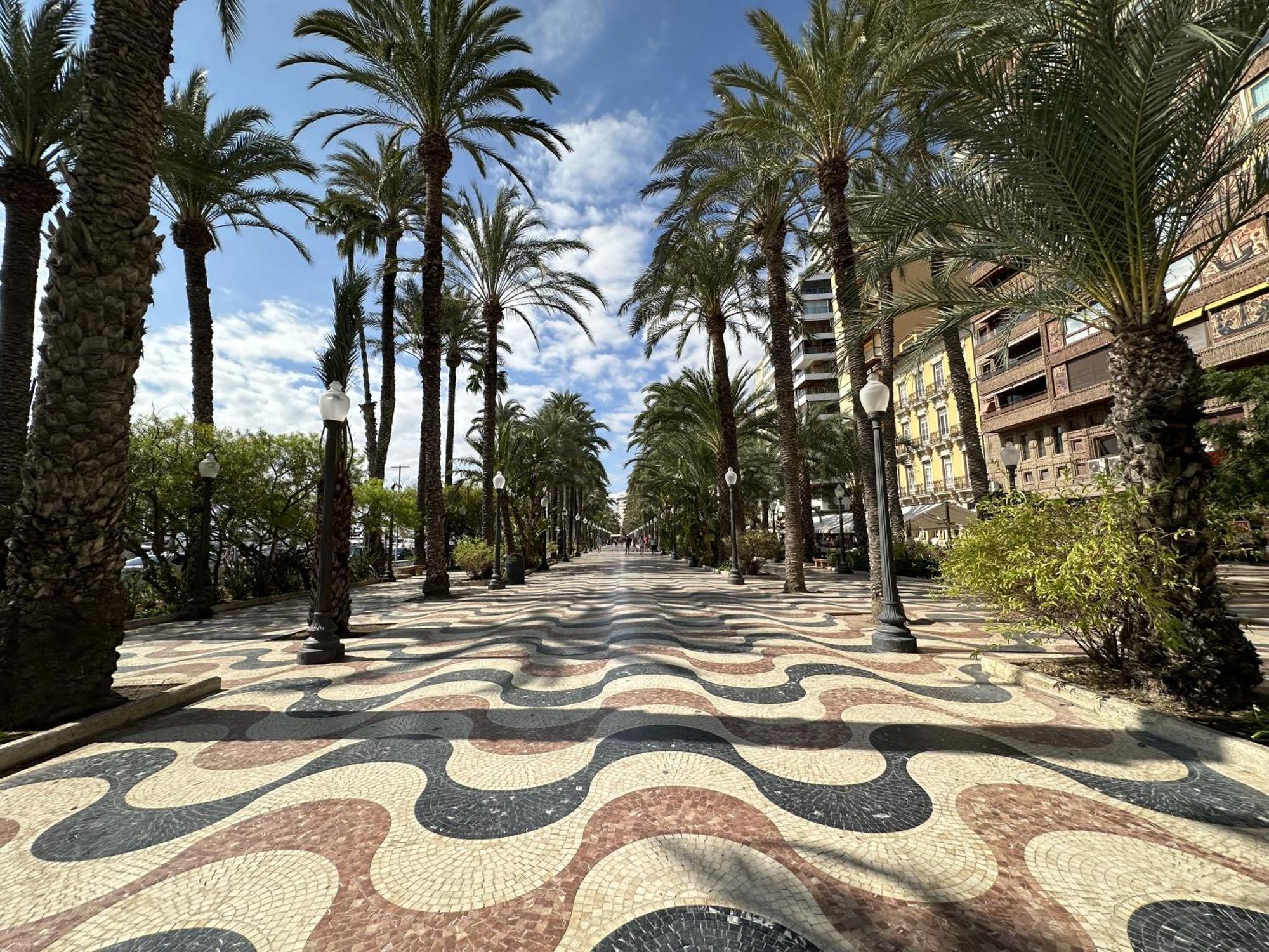 Alicante Beach And Center Exteriör bild